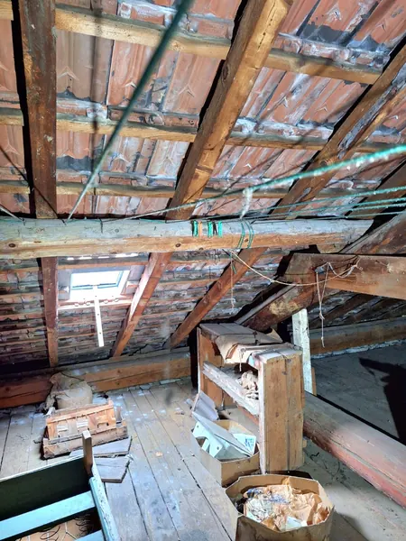 Albergo Etrusco vor und während der Renovation, Bild 9 von 24